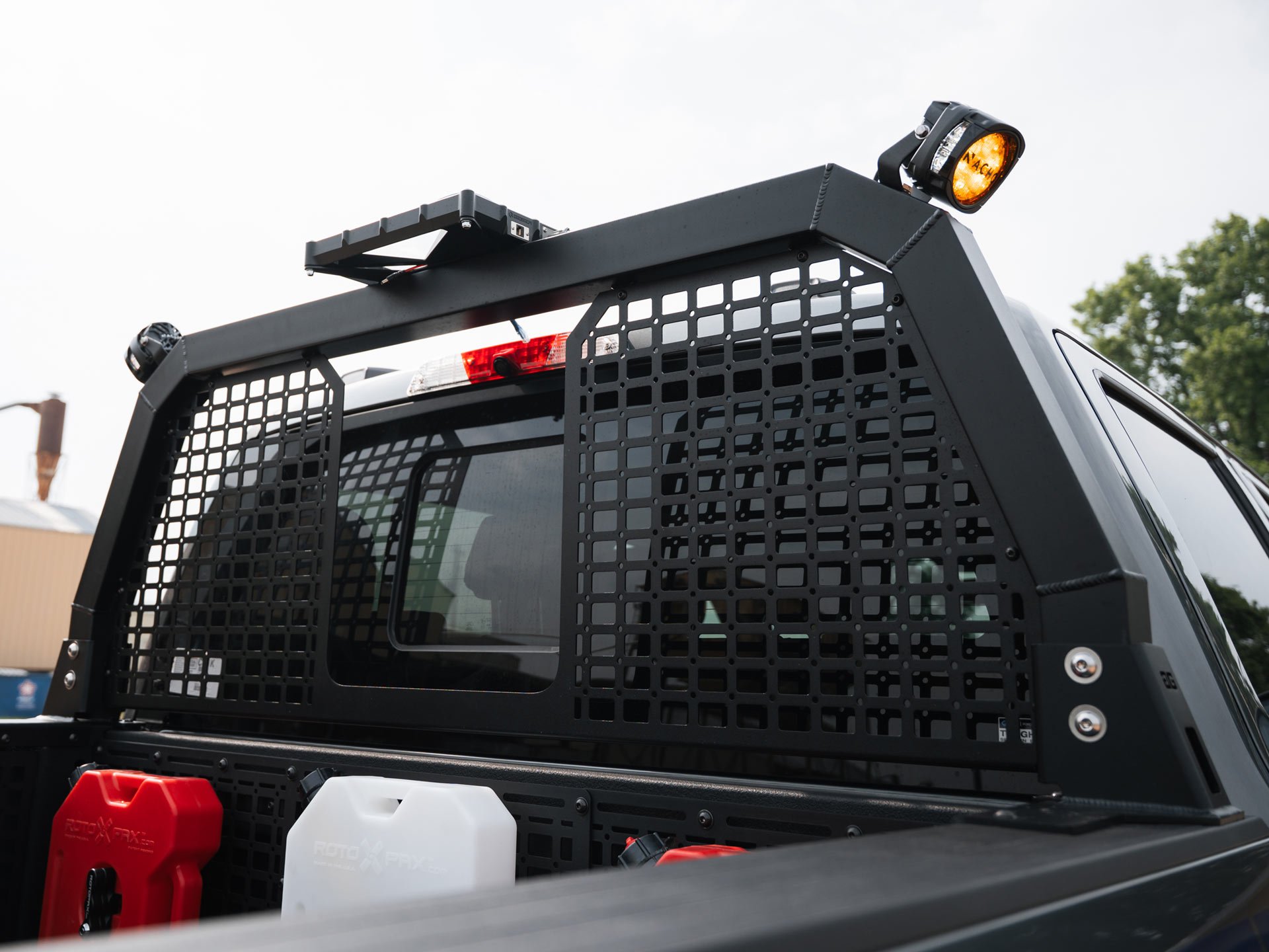 Features-HD-Cab-Rack